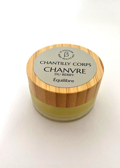 Chantilly Corps Chanvre du Berry, Équilibre - pot en verre à couvercle bambou, texture chantilly jaune pâle